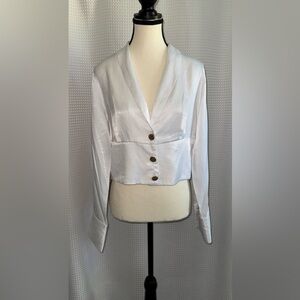NWT Women’s Suzy Shier white satiny blouse‎ size medium